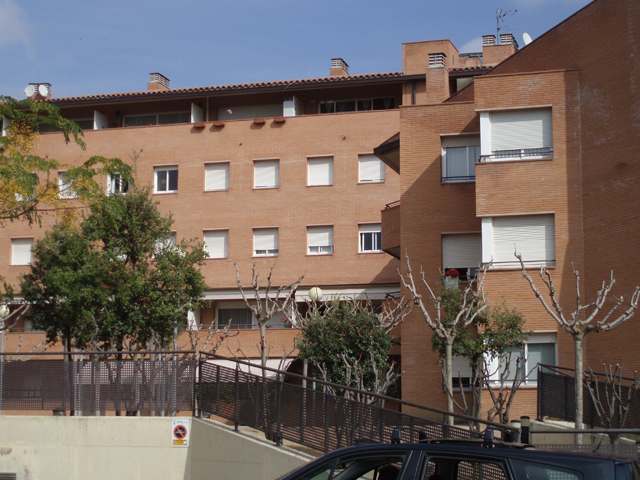 Edificio Promusa. Sant Cugat del Vallés. Vista general 2